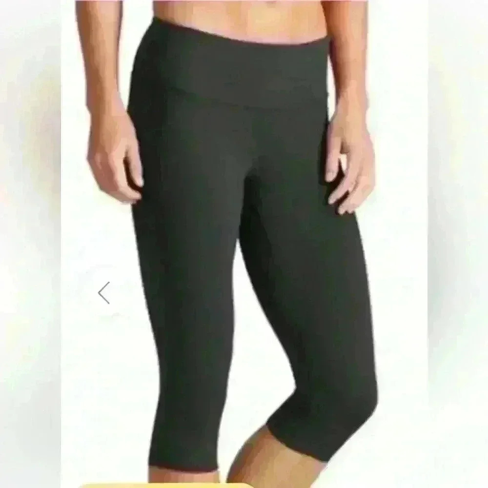 Athleta Cropped Leggings